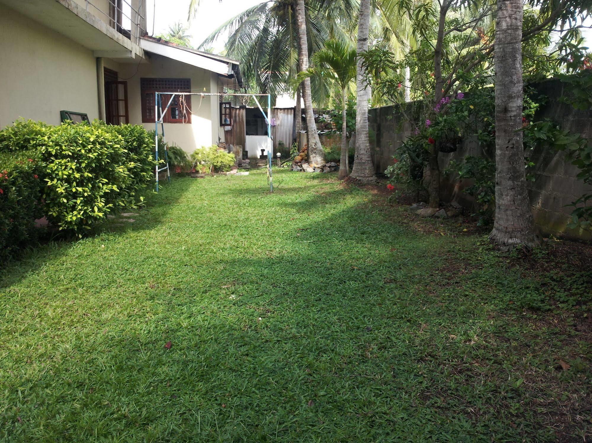 Villa Rosita Negombo Exterior photo